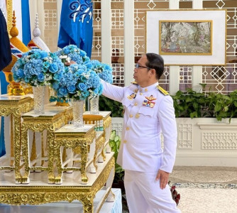 ร่วมพิธีลงนามถวายพระพรชัยมงคล ... พารามิเตอร์รูปภาพ 1